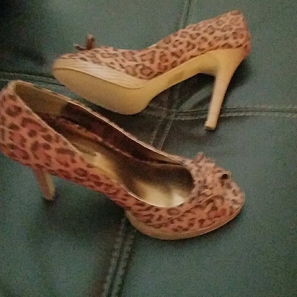 Leopard print shoes